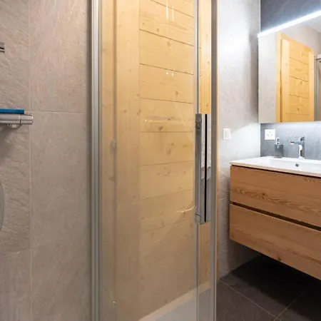 아파트 Ski-in, Ski-out, Vue Montagne, Et Sauna *