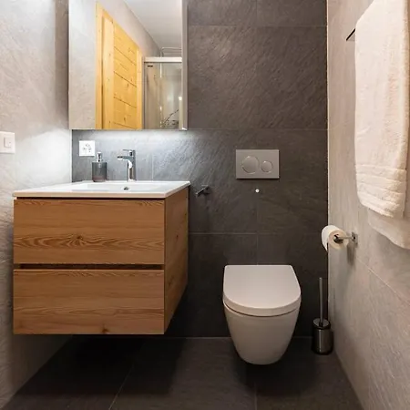 Appartamento Ski-in, Ski-out, Vue Montagne, Et Sauna *