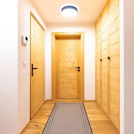 아파트 Ski-in, Ski-out, Vue Montagne, Et Sauna 넨다즈